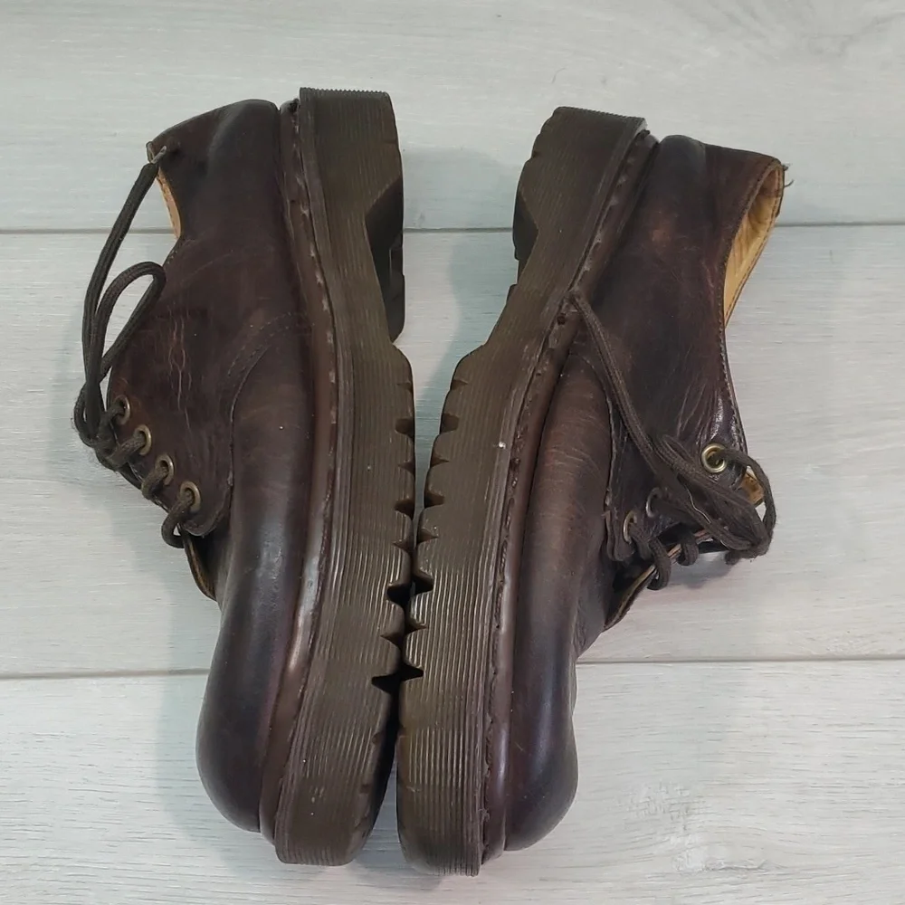 Vintage Doc Dr.Martens Mens Y2K Made in England boorish shoes sz UK 6 US 7